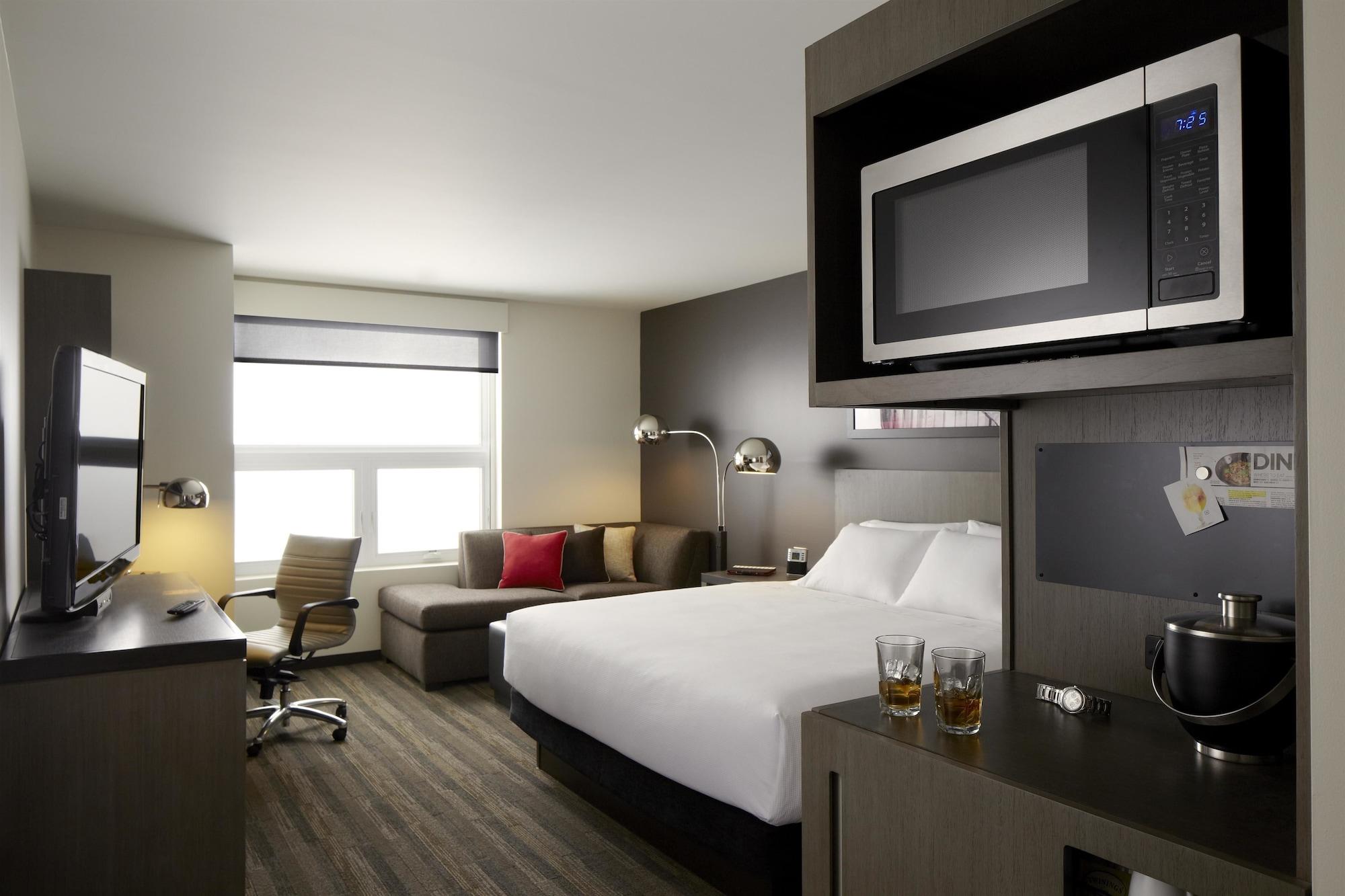 Hyatt House Augusta Downtown Hotel Bagian luar foto